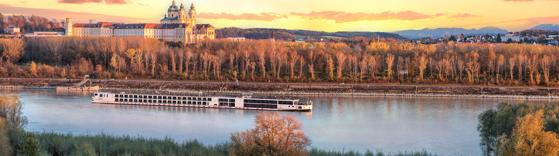 Luxury Europe river cruise routes